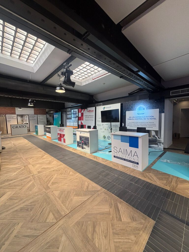 IDetalle del montaje y la producción creativa del evento ITH Innovation