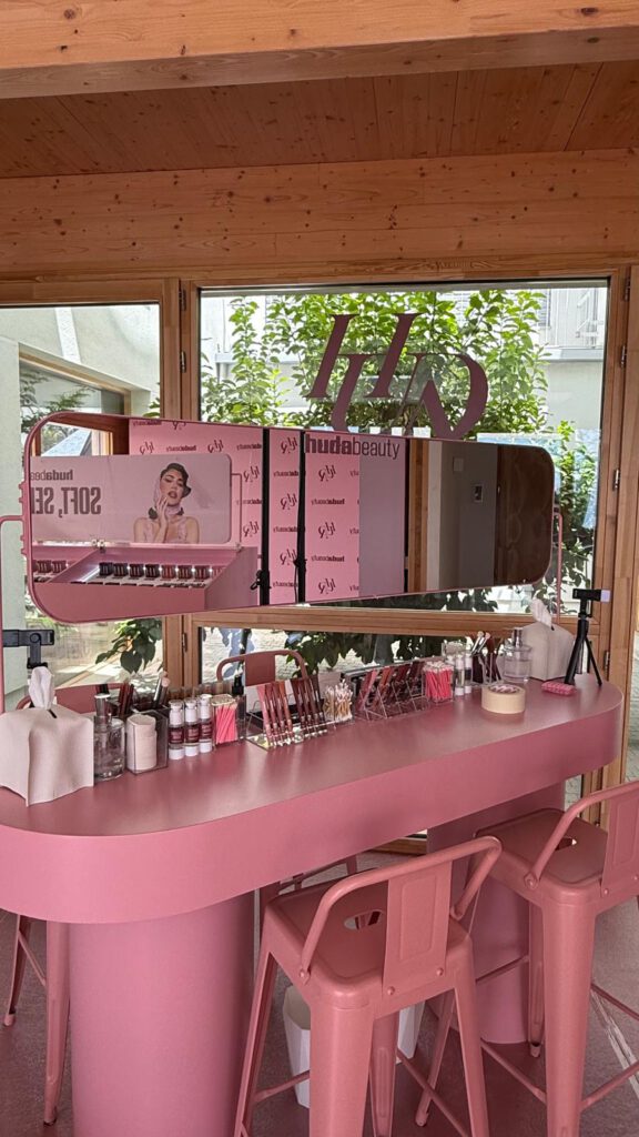 Huda Beauty producción y montaje experiencial